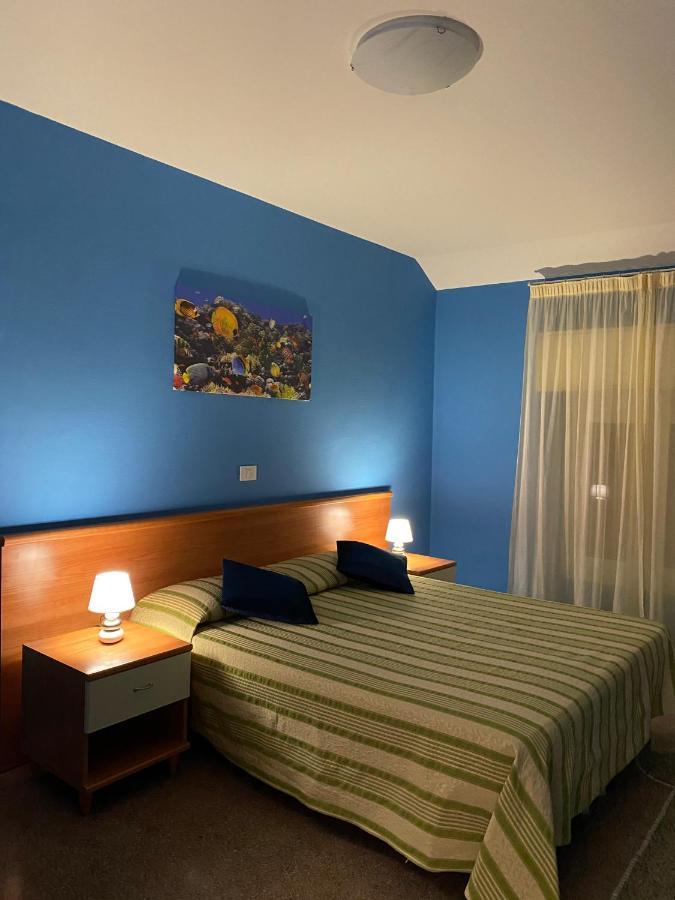 Hotel Ines วาราซเซ ภายนอก รูปภาพ